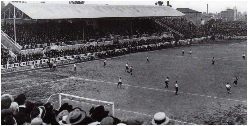 O Estádio Les Corts do FC Barcelona