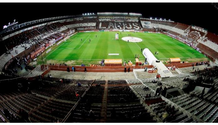 Estádio Néstor Díaz Pérez, la Fortaleza